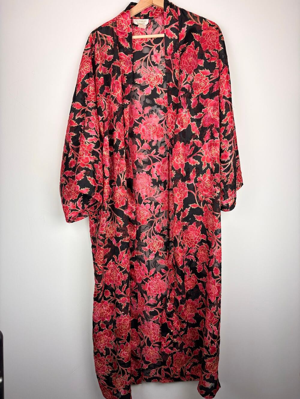🌸 Vintage Victoria's Secret Gold Label Kimono Robe |  M/L | Black/Red Floral